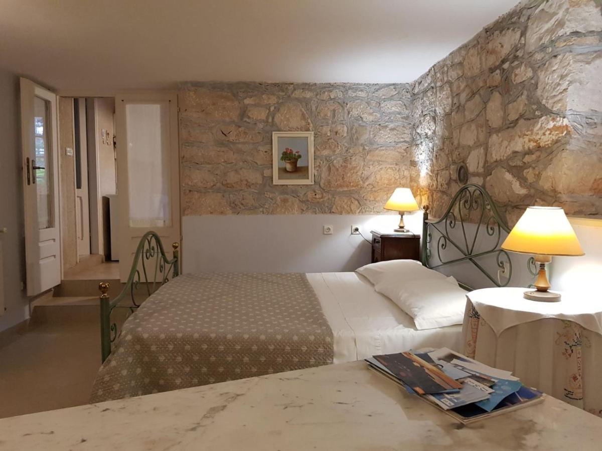 Apartments Gabri Mali Losinj Luaran gambar