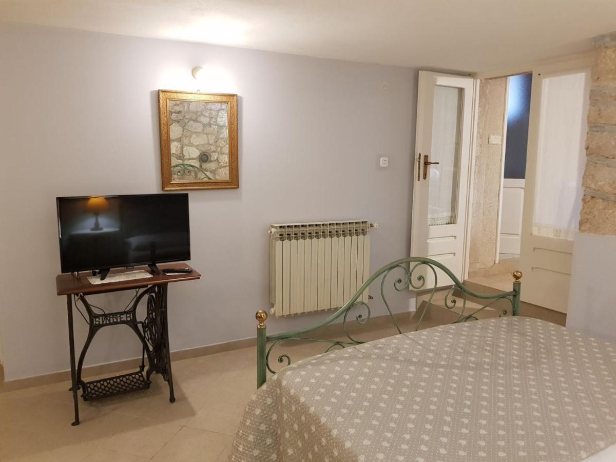 Apartments Gabri Mali Losinj Luaran gambar