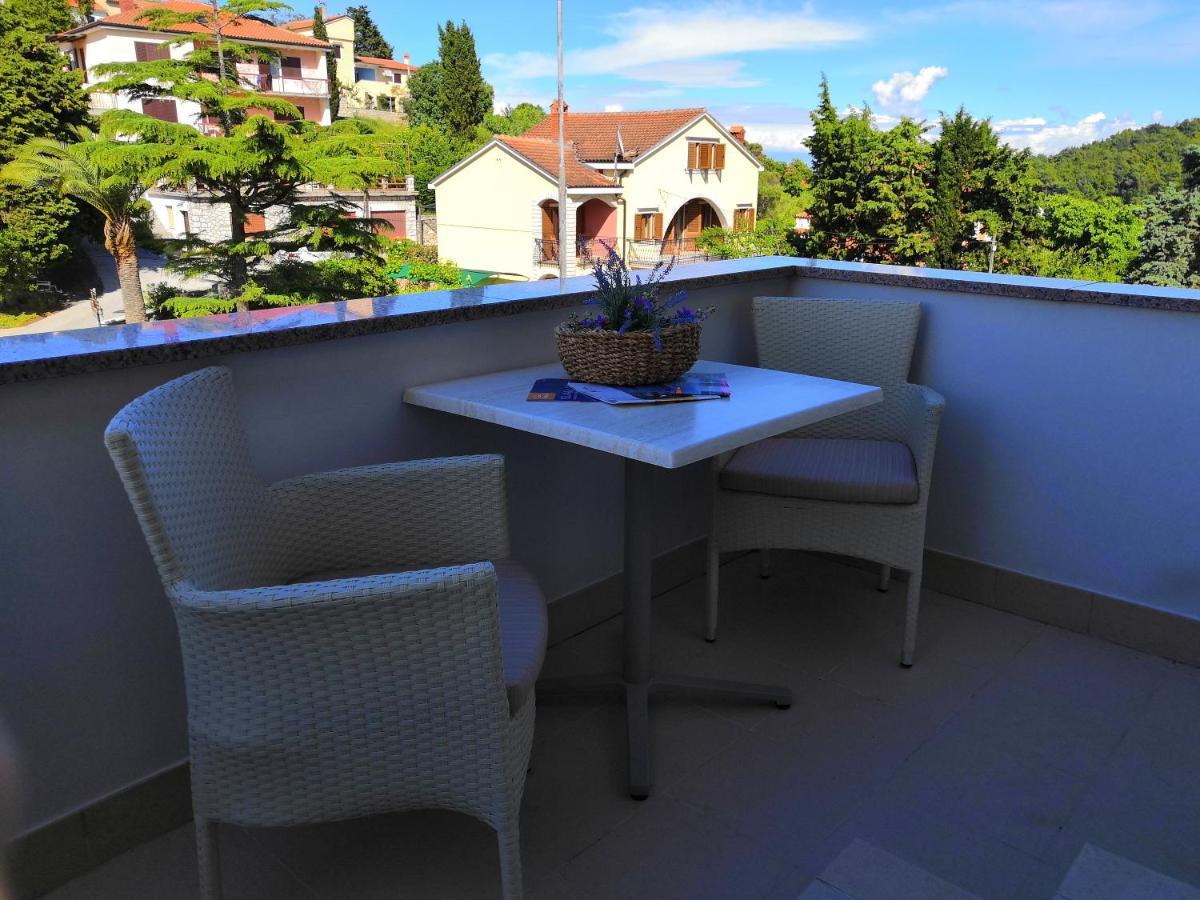 Apartments Gabri Mali Losinj Luaran gambar